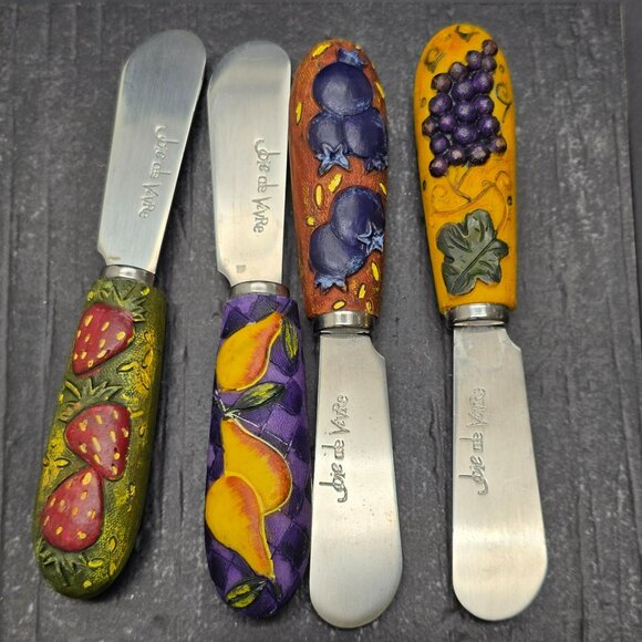 Set Of 4 Joie De Vivre Cheese Spreaders Fruit Motif Handles HS253 - Picture 4 of 4